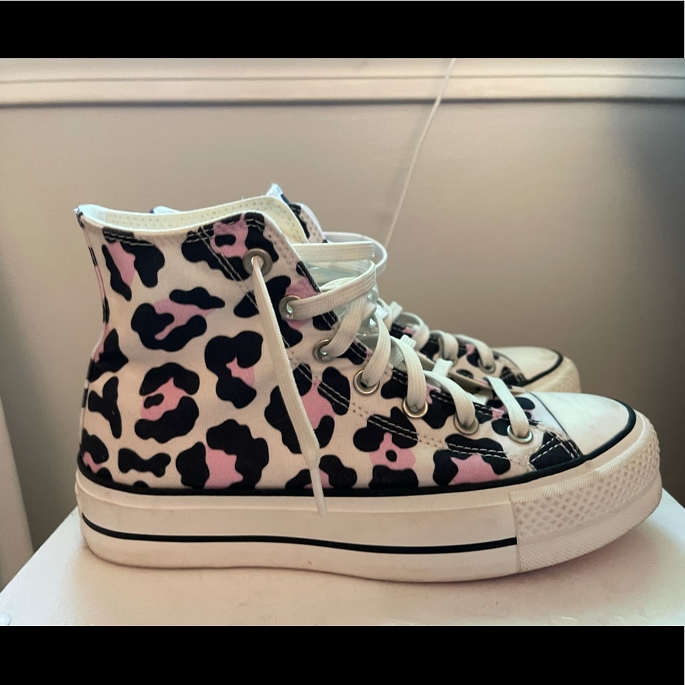 Limited Edition PlatformConverse
